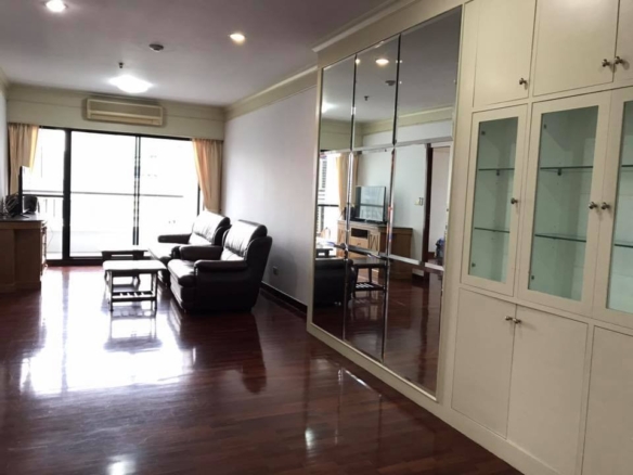 Grand Diamond Condominium