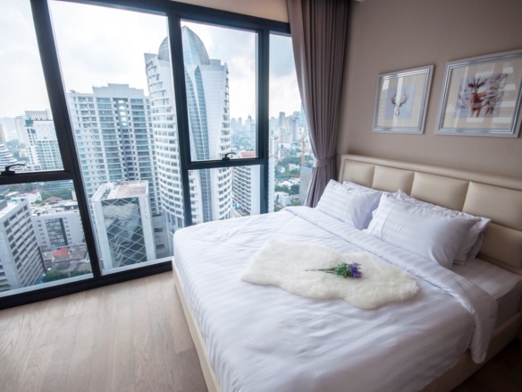ashton asoke